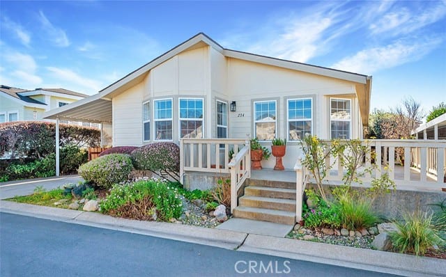765 Mesa View Drive