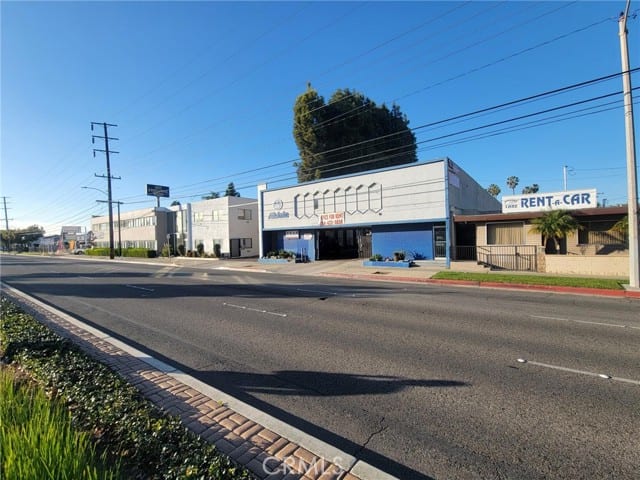 1807 W Katella Ave