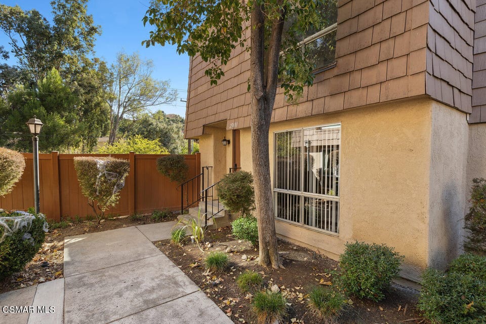 27401 Country Glen Road