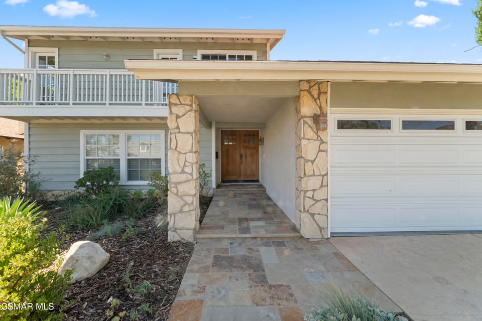 29366 Hillrise Drive
