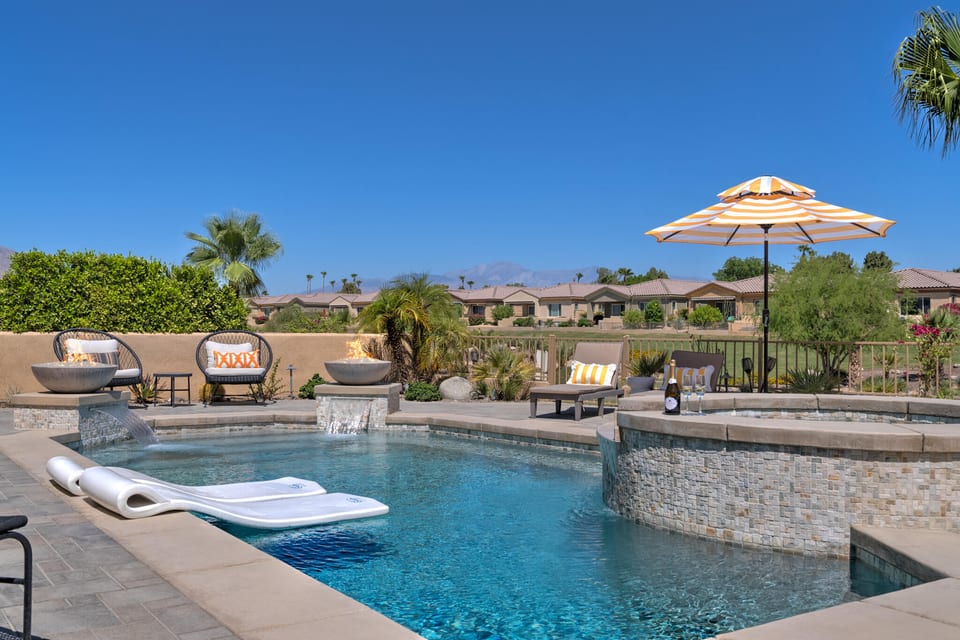 67372 Zuni Court