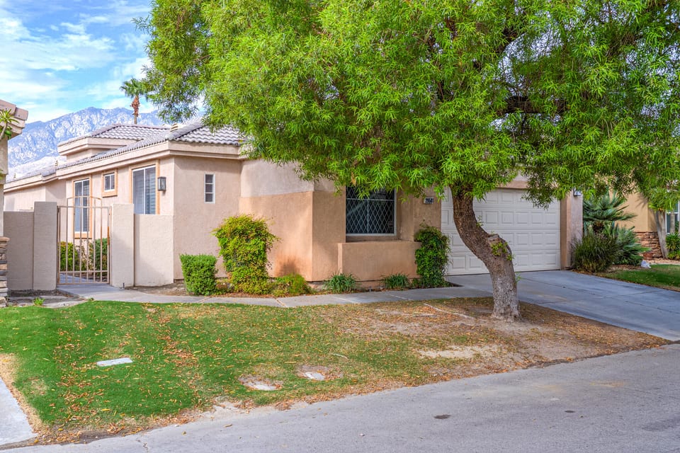 29581 W Laguna Drive