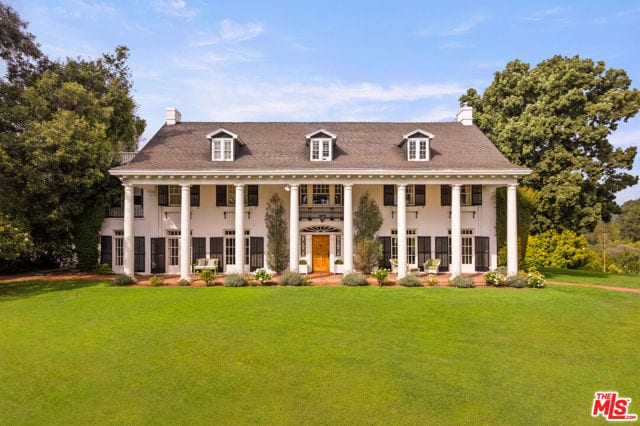 1006 North Crescent Drive