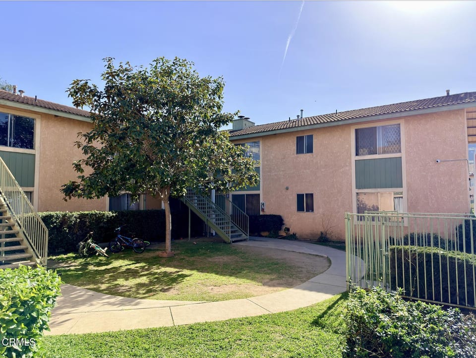 1208 East Ventura Street