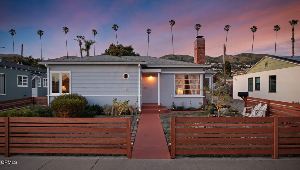 1991 Evans Avenue, Ventura, CA 93001