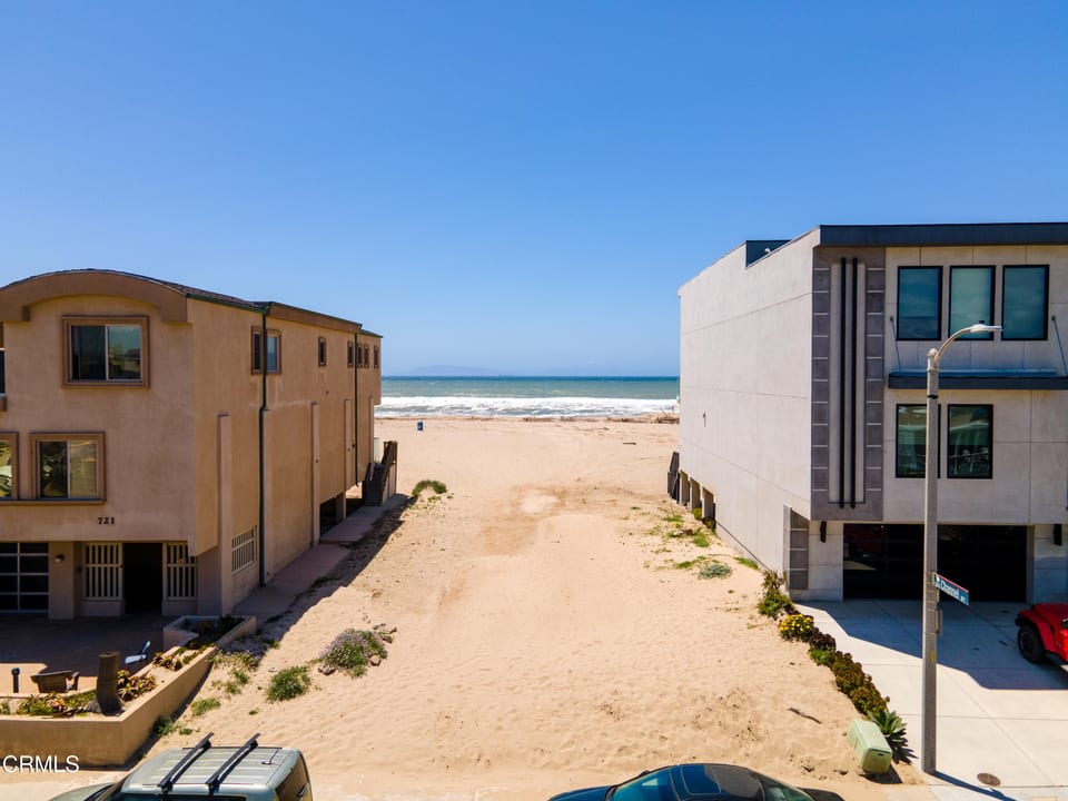 711 Mandalay Beach Road