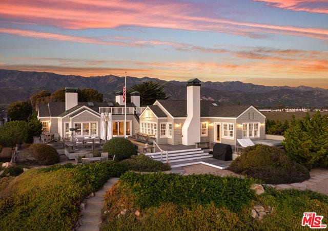 571 Sand Point Road