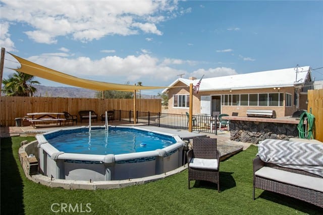 73292 Raymond Way