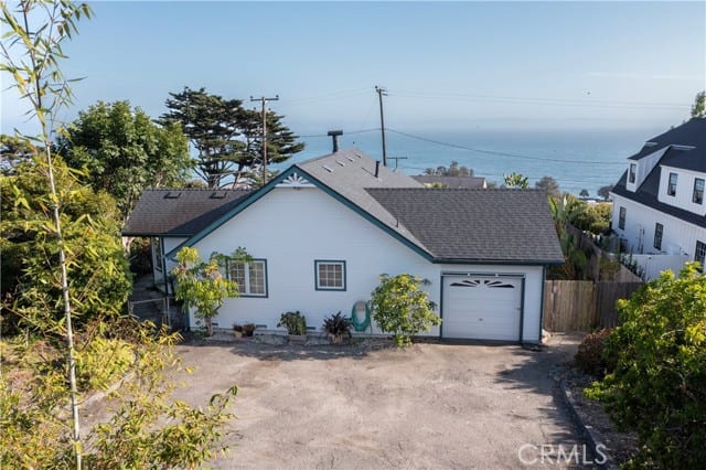 2297 Golden Gate Avenue