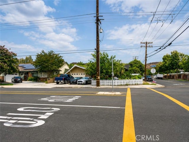 505 North Hewes
