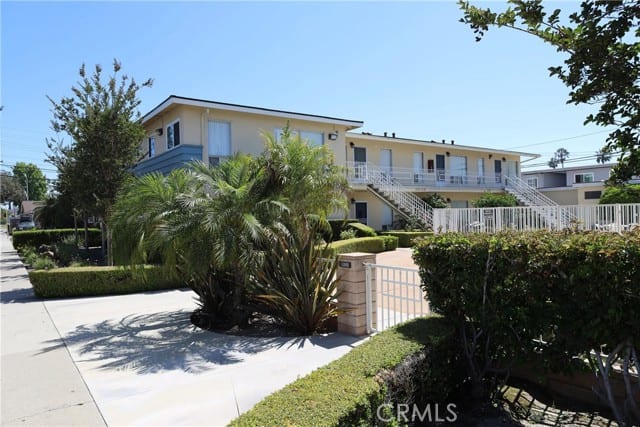935 South Trident Street