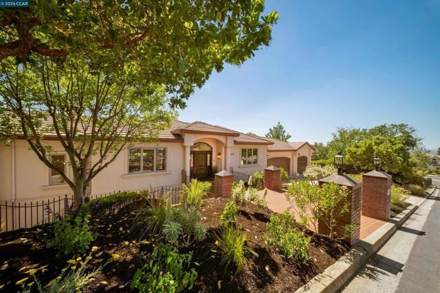 554 Oakshire Pl