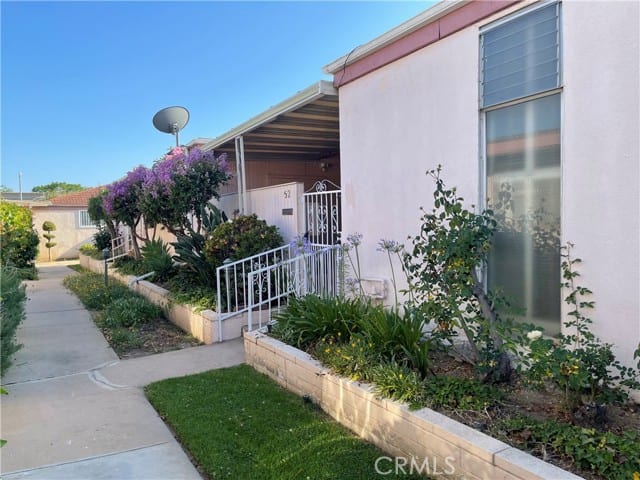 777 East Valley