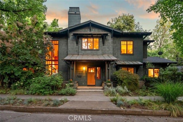 1253 Woodland Avenue