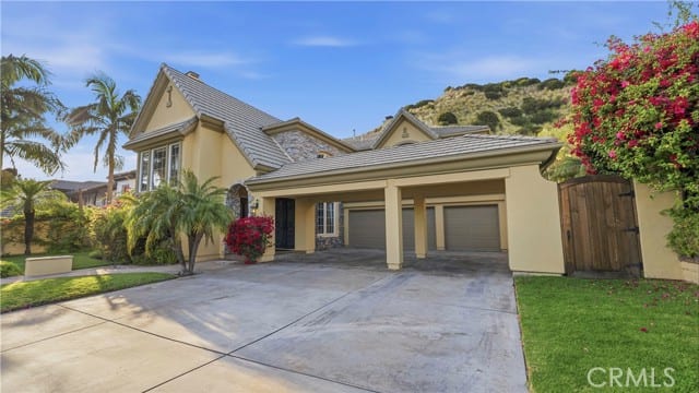 3426 Wedgewood Lane