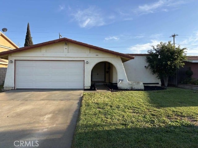 994 East Gladwick
