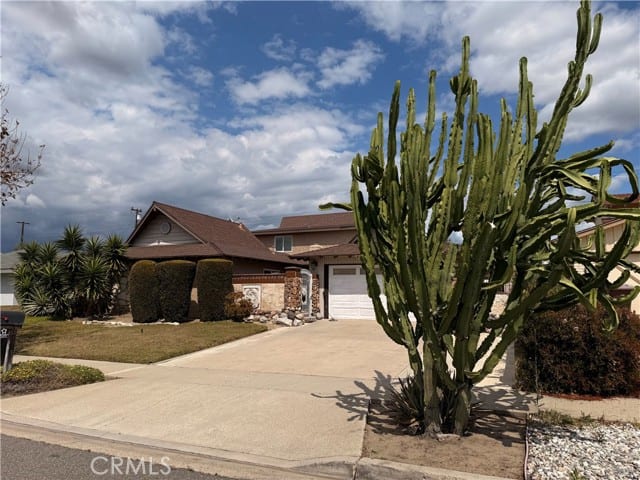 136 North Tiana Lane