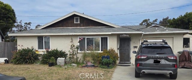 821 Oak Court