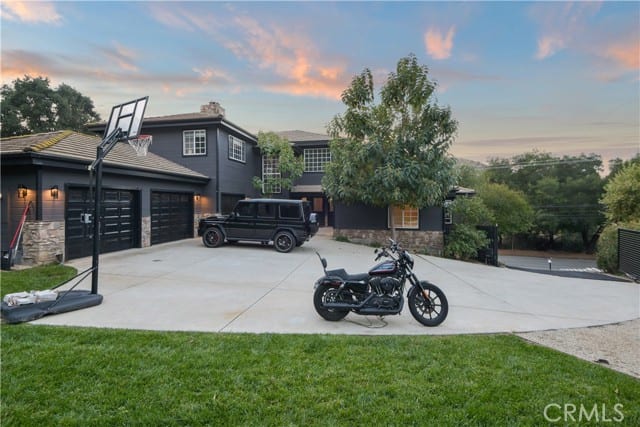 2514 Sierra Creek