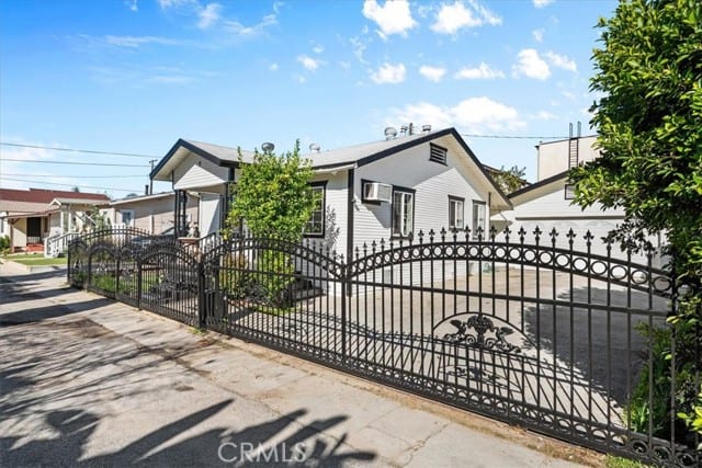 1218 Edith Avenue