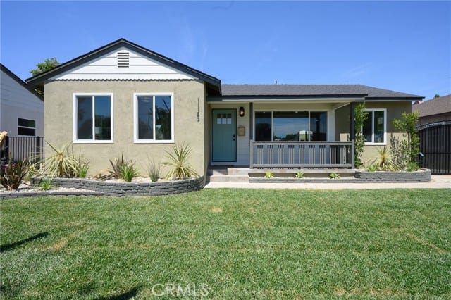 11153 Danbury St.