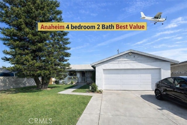 1615 East Crestlane
