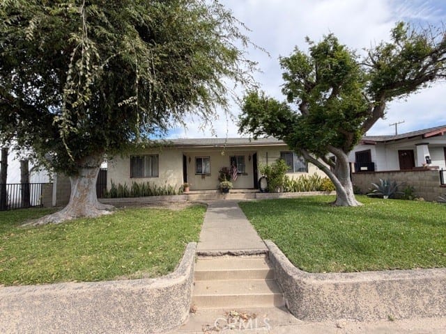 932 North Harbor