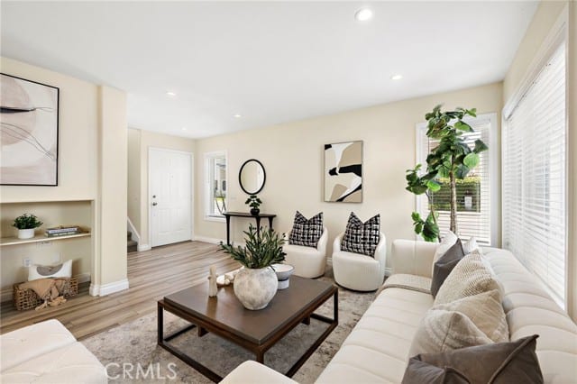 9 Kaitlyn Court