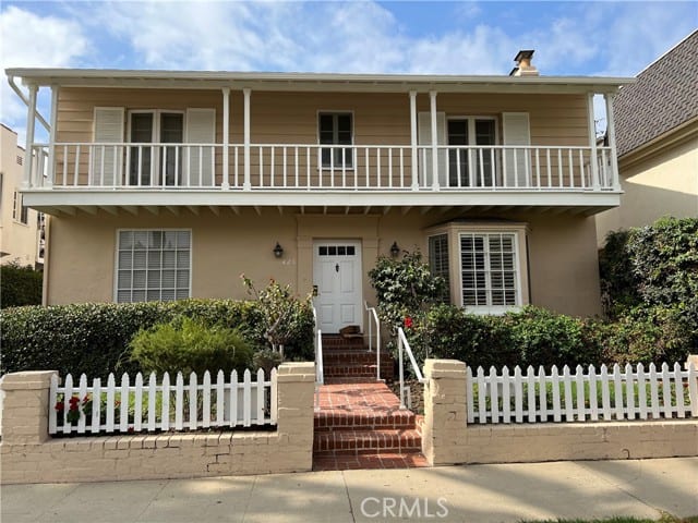 425 South Palm Drive