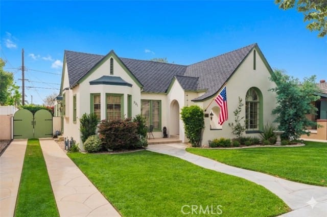 331 North Pine