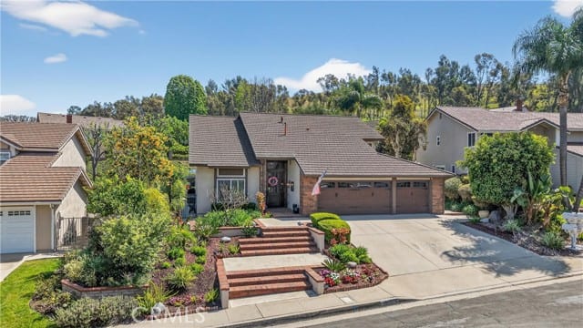 6624 East Leafwood