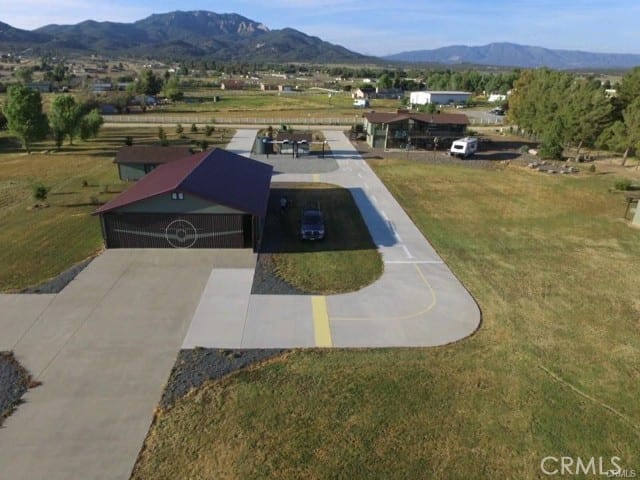 49485 Flightline Way