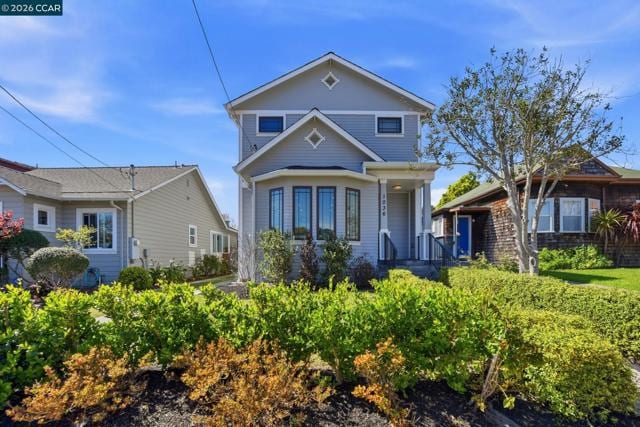 1036 Ramona Ave
