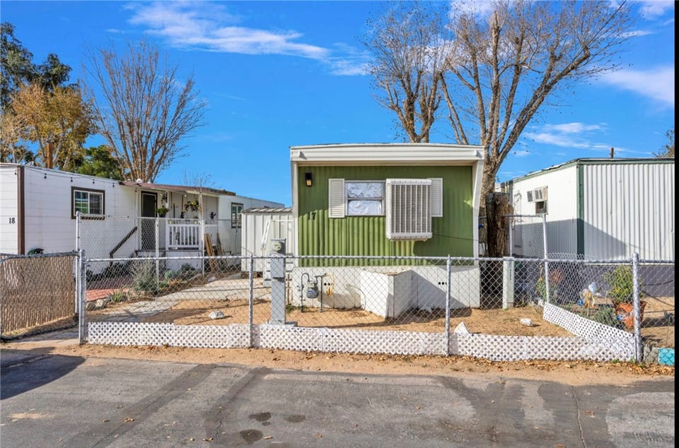 13892 Pioneer Road