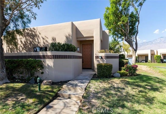 67141 North Chimayo