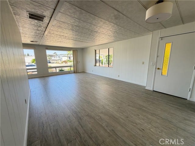 22895 Skylink Drive