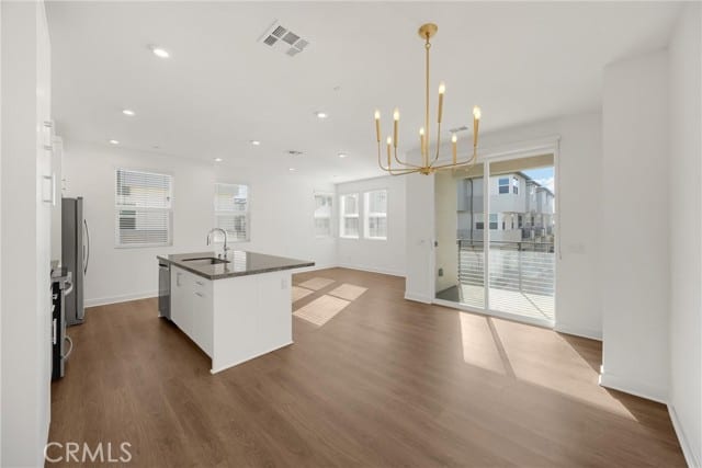1503 West Cara