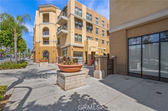 410 West Main Street