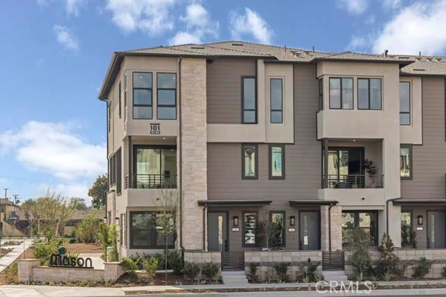 101 Laxore St.