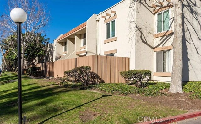211 West Channel Islands