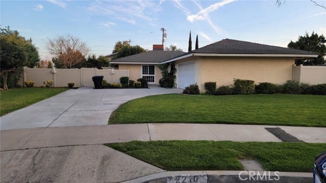 2210 West Coronet