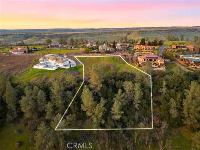 3309 Shadybrook Lane