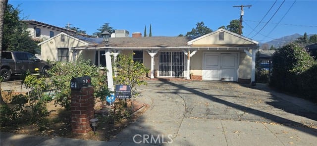 21 West Camino Real
