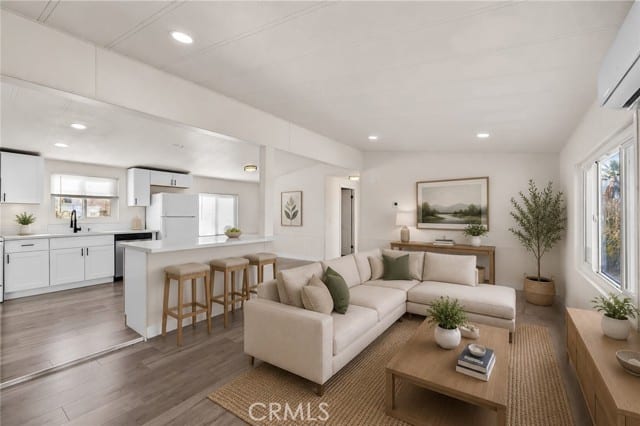 74993 Serrano Dr