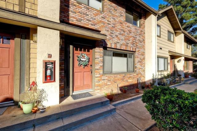 2644 Alpine Boulevard