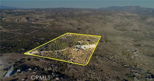 46560 Boulder Vista