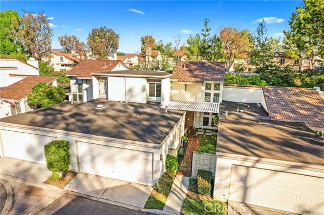 5516 East Vista Del Dia