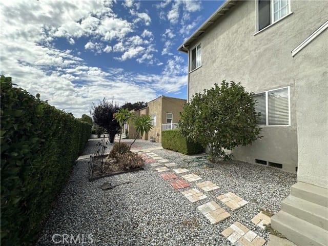 1111 Alhambra Rd