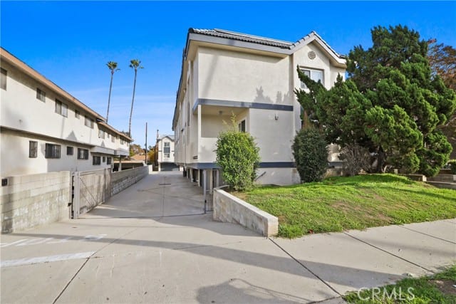 112 North Primrose Ave.