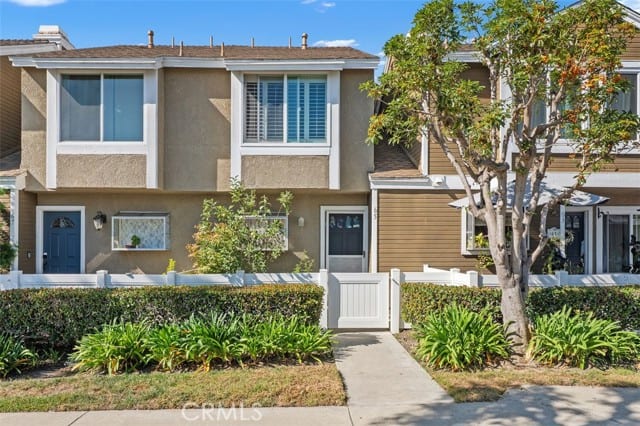 65 Briarwood Lane